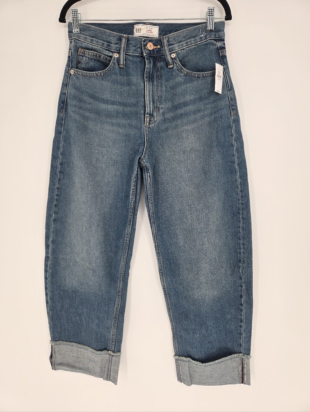 NWT Gap High Rise Cuffed Barrel Jeans Medium Wash - Picture 7 of 12